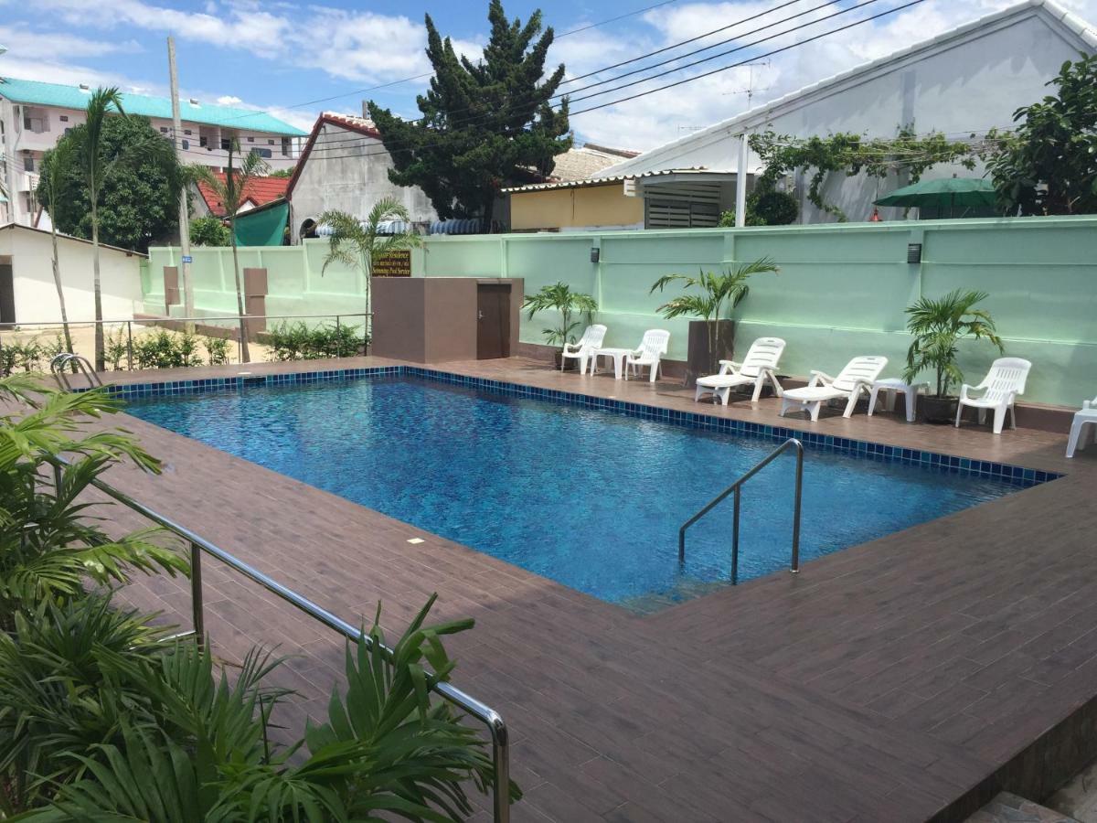 B Space Residence Nong Prue Exteriör bild